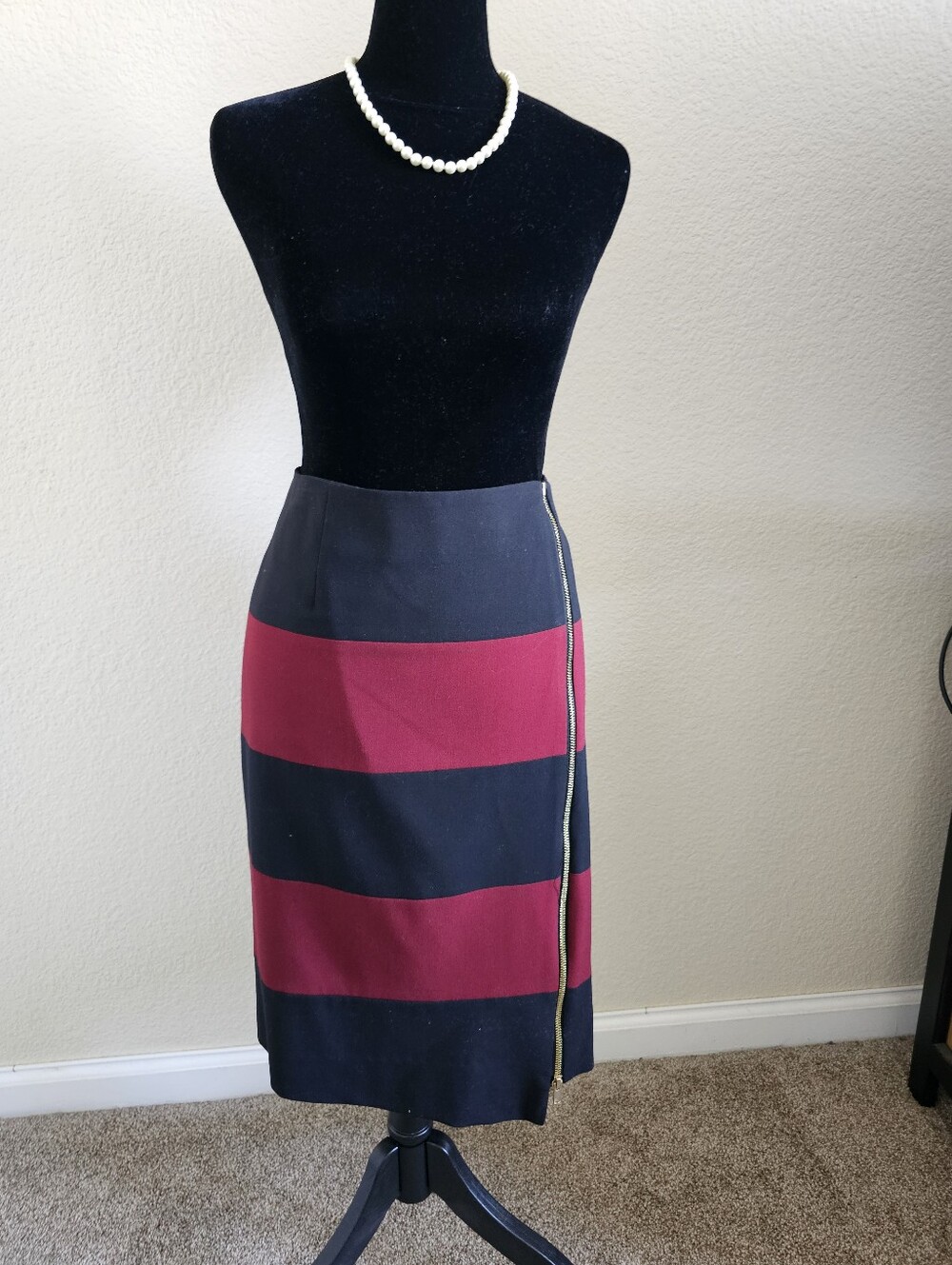 Nine West Black and Burgundy Striped Pencil Skirt with Side Zip